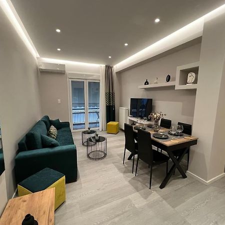 Luxury Apartment Near Acropolis Афины Экстерьер фото