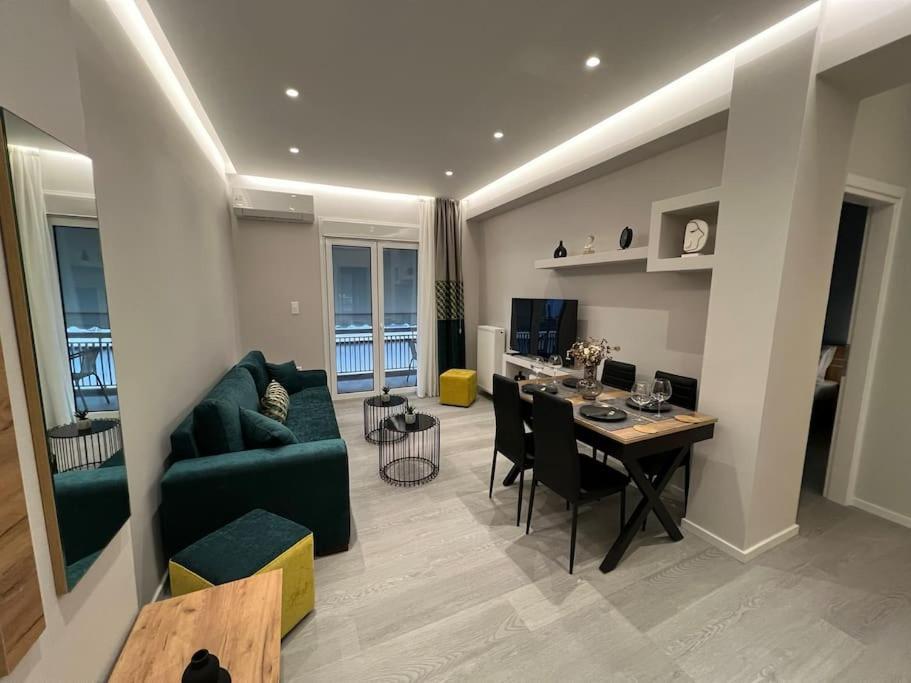 Luxury Apartment Near Acropolis Афины Экстерьер фото