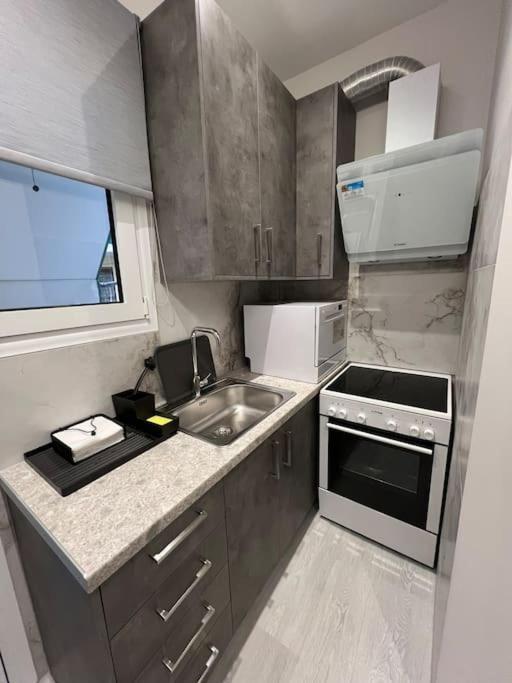 Luxury Apartment Near Acropolis Афины Экстерьер фото
