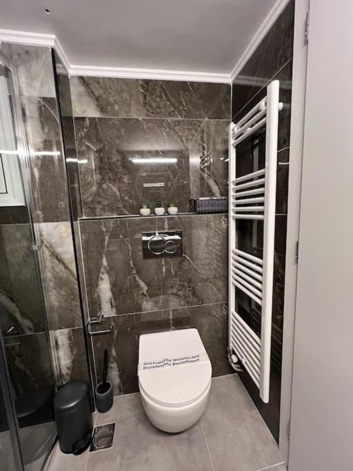 Luxury Apartment Near Acropolis Афины Экстерьер фото